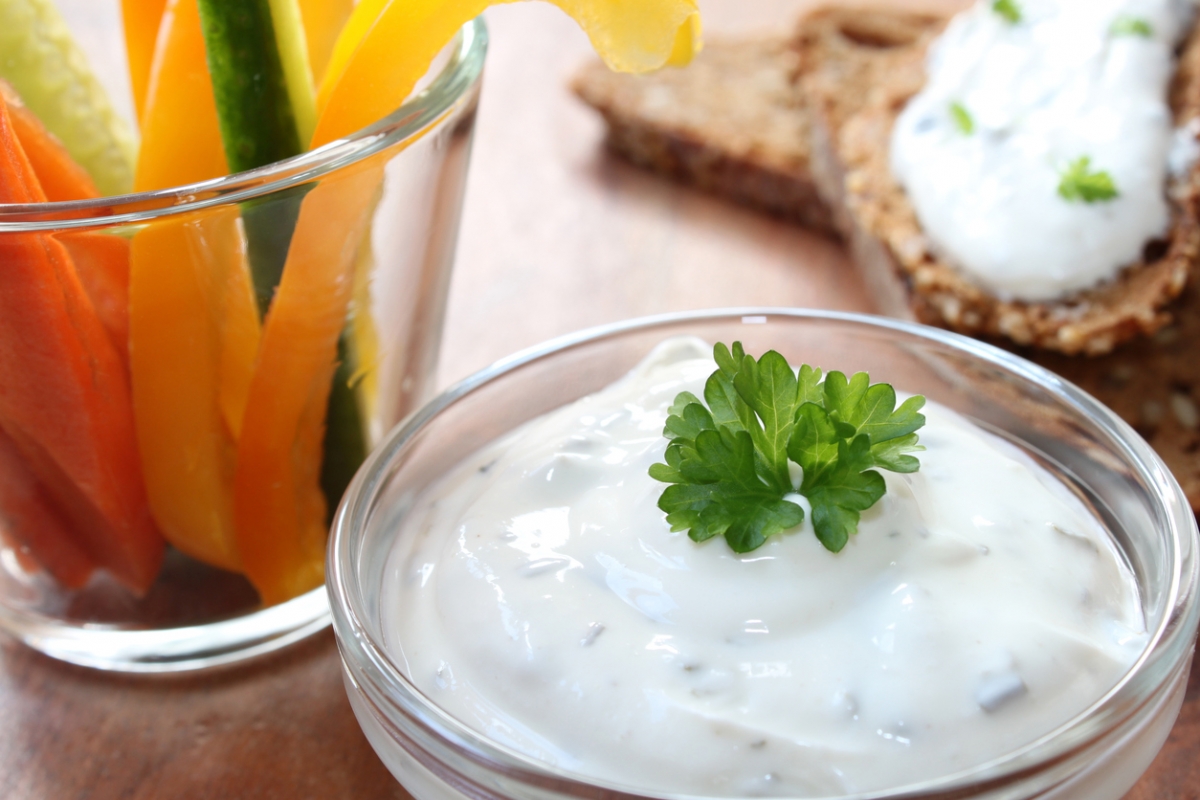 Creamy Garlic Herb Yogurt Dip Brookshire Brothers