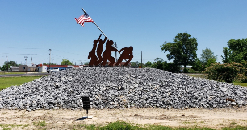 Iwo Jima Memorial Replica Dequincy, Louisiana 
